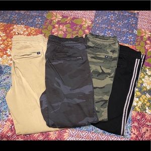 Hollister Camouflage Jogger 2 Pair  Lot size M